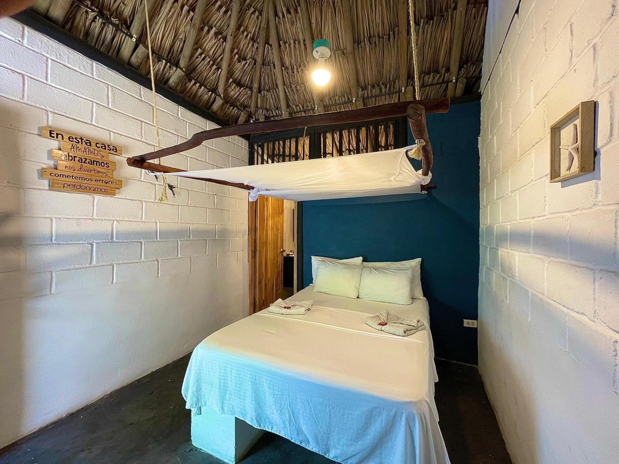 Bikini Hotel & Pool Palomino Rum bild
